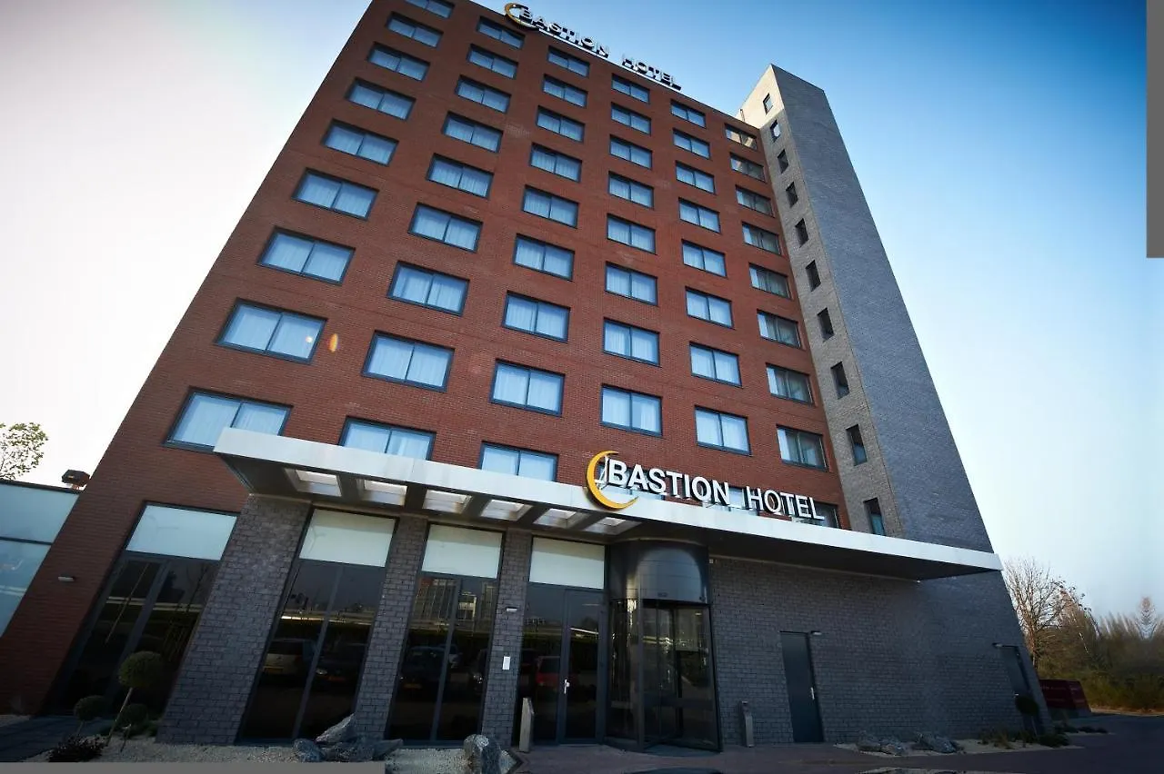 Bastion Hotel Vlaardingen 3*,